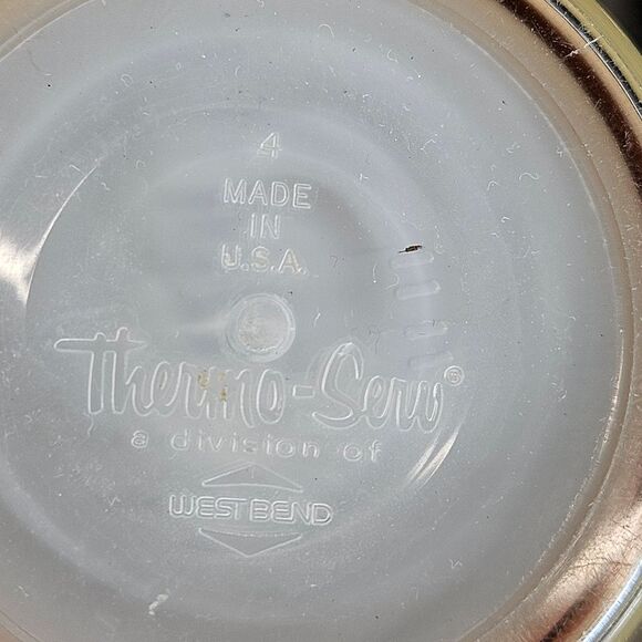 Thermo-Serv 70's Nautical Red White Blue Insulated Small Tumblers Set of 4 - Picture 4 of 6